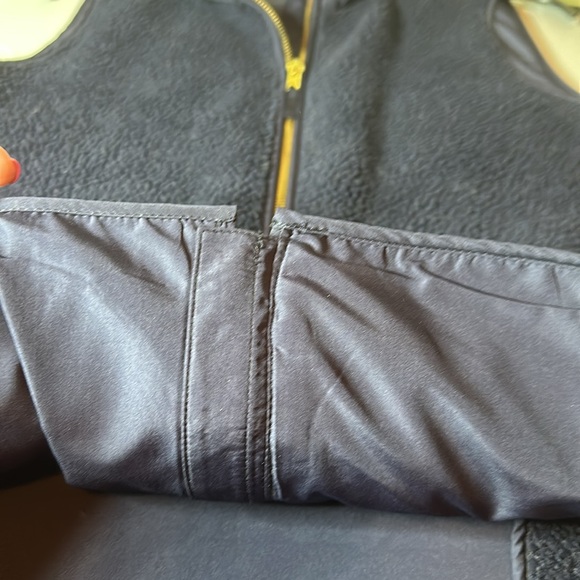 Crown & Ivy navy vest size M - Picture 4 of 4